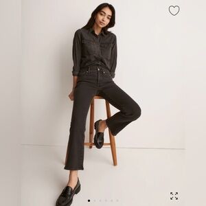 Madewell Petite Kick Out Crop Jeans in black
